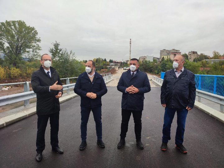 Kandidati Srpske liste o projektima: Novi most se otvara za saobraćaj u novembru