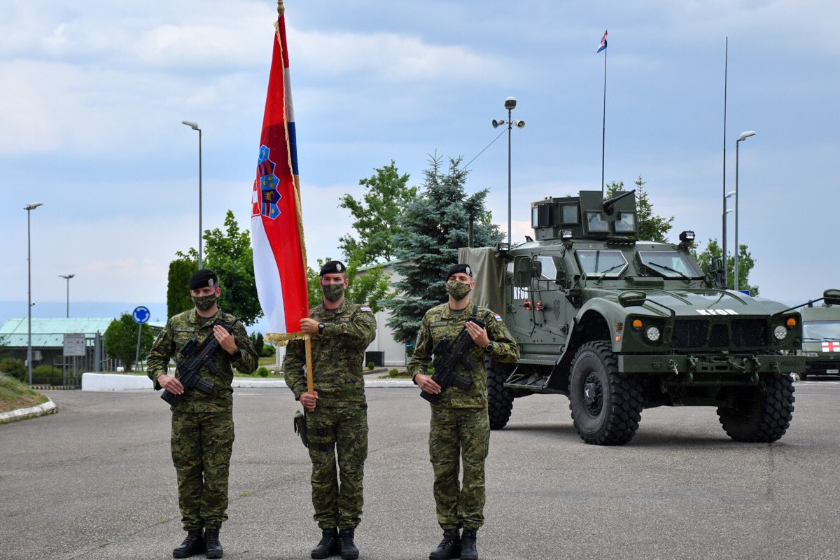 Večernji list: Hrvatski kontigent na Kosovu ima i geopolitički značaj