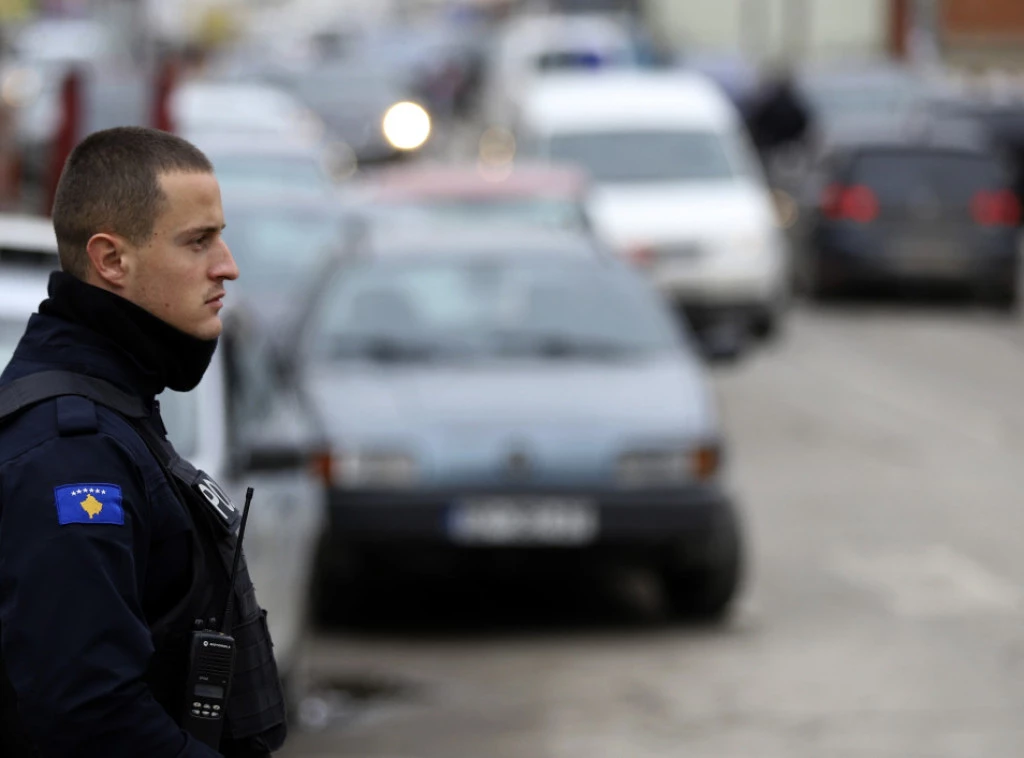 Povećan broj pripadnika kosovske policije zbog gužvi na administrativnim prelazima