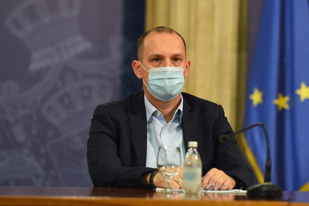Lončar: U Srbiji zaraženo više od 800 zdravstvenih radnika