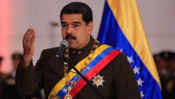 Maduro se obratio naciji: Ostajem predsednik
