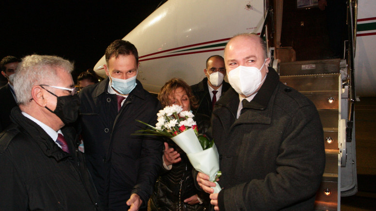 Premijer Alžira stigao u Beograd (foto)