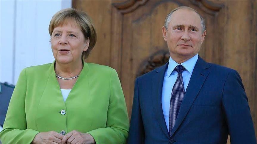 Merkelova: Planirala sam razgovore sa Putinom pre ruskog napada na Ukrajinu, ali sam odustala