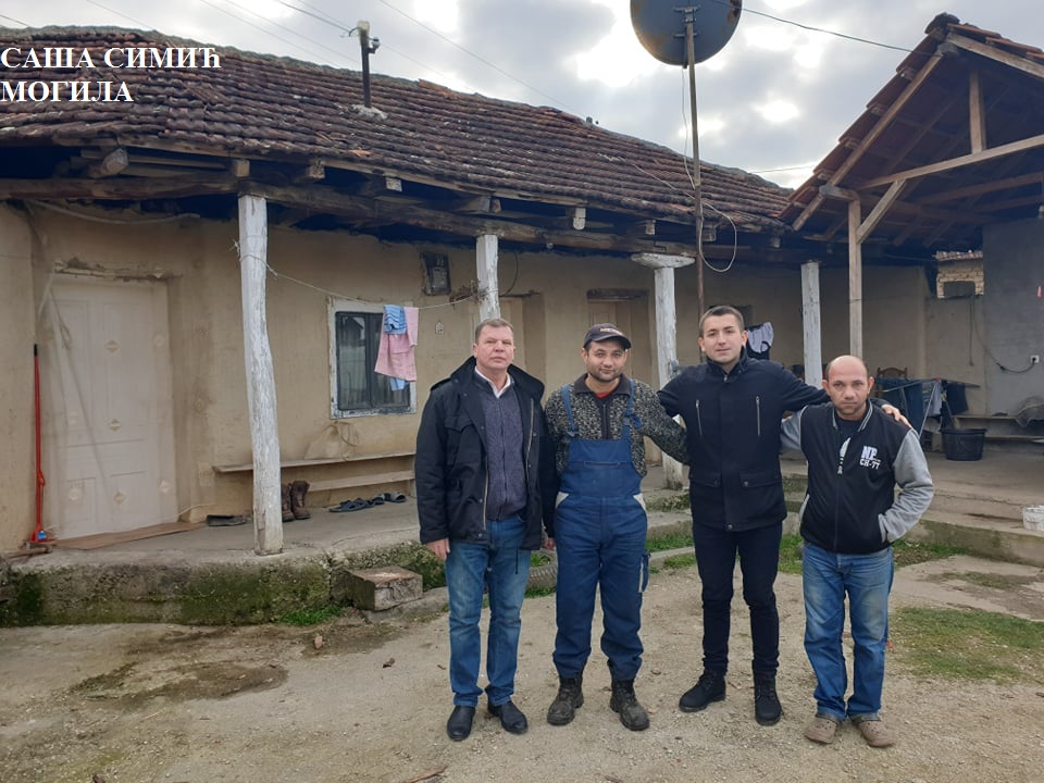 Kancelarija za KiM prebacila sredstva za izgradnju kuća porodicama Simić i Đokić u selu Mogila (foto)