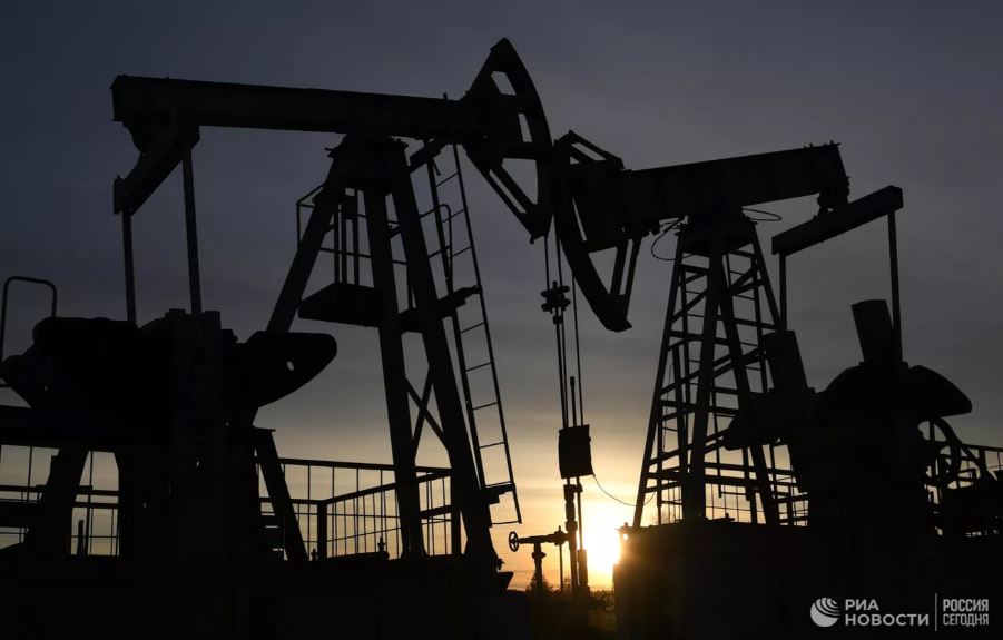 Načelni dogovor zemalja EU: Ruska nafta 60 dolara po barelu