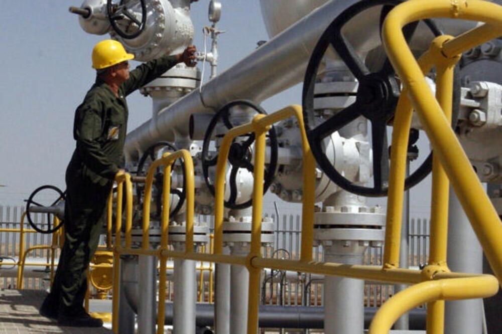 Bugarsa traži odlaganje roka za uvoz nafte iz Rusije