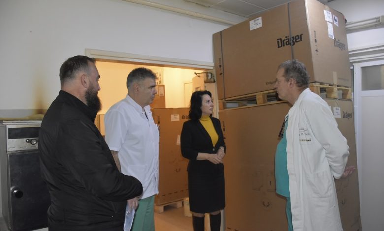 Opština Gračanica donirala KBC-u aparate za anesteziju