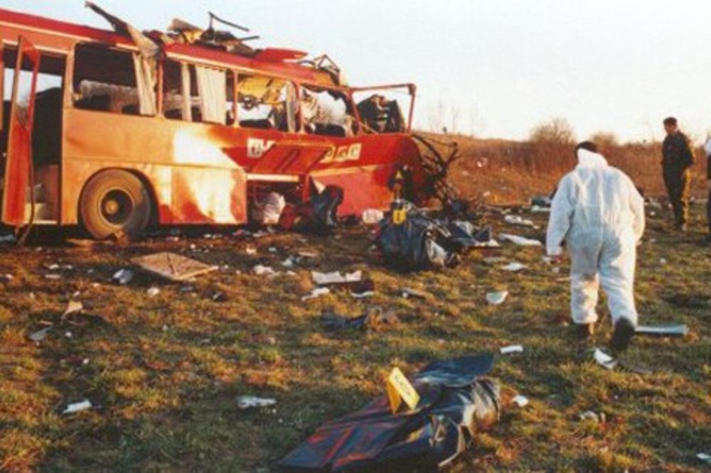 20 godina od napada na autobus na mostu u Lužanima