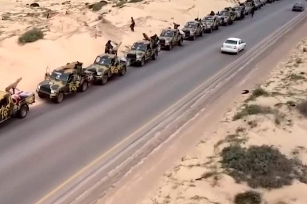 Ofanziva na predgrađa Tripolija, provladine snage spremaju vazdušne udare