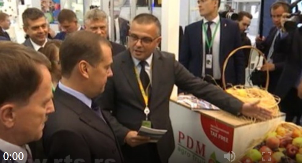 Srpska rakija za Medvedeva na sajmu u Moskvi