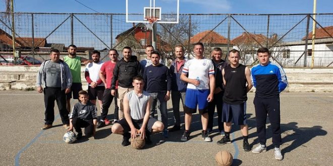 Koševi i sportska oprema za omladinu u Dobrotinu i Gračanici