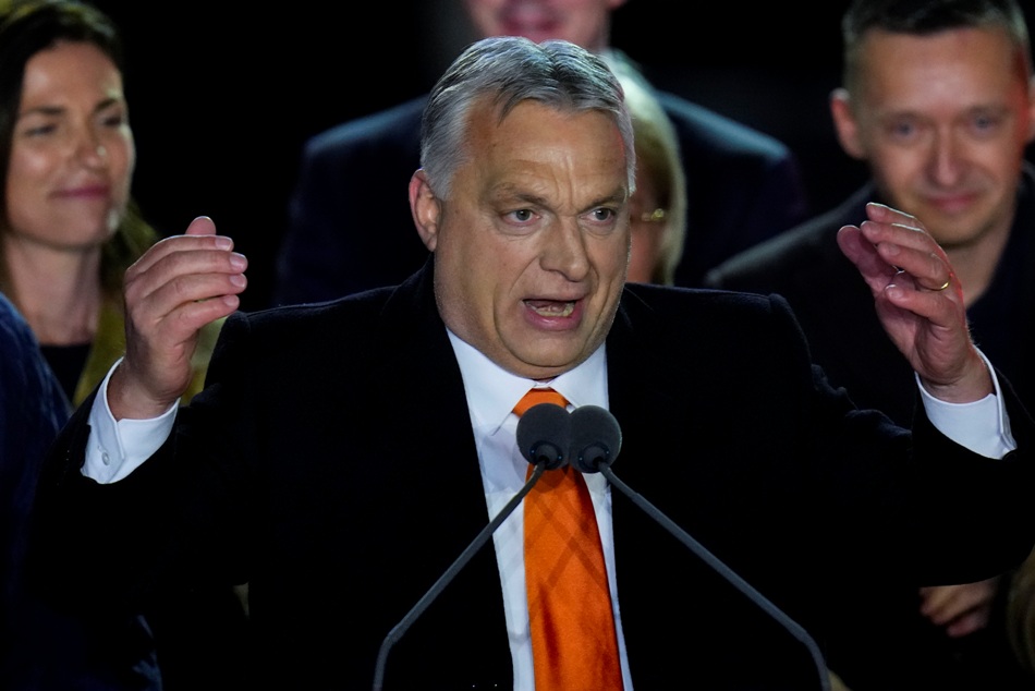 Orban: Jake nacije opstaju i zato Mađarska mora da jača odbranu i bezbednost