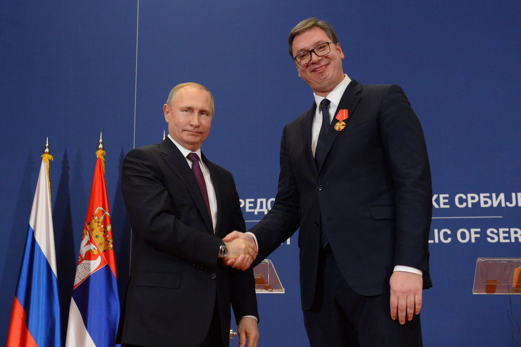 Putin uručio Vučiću orden Aleksandra Nevskog