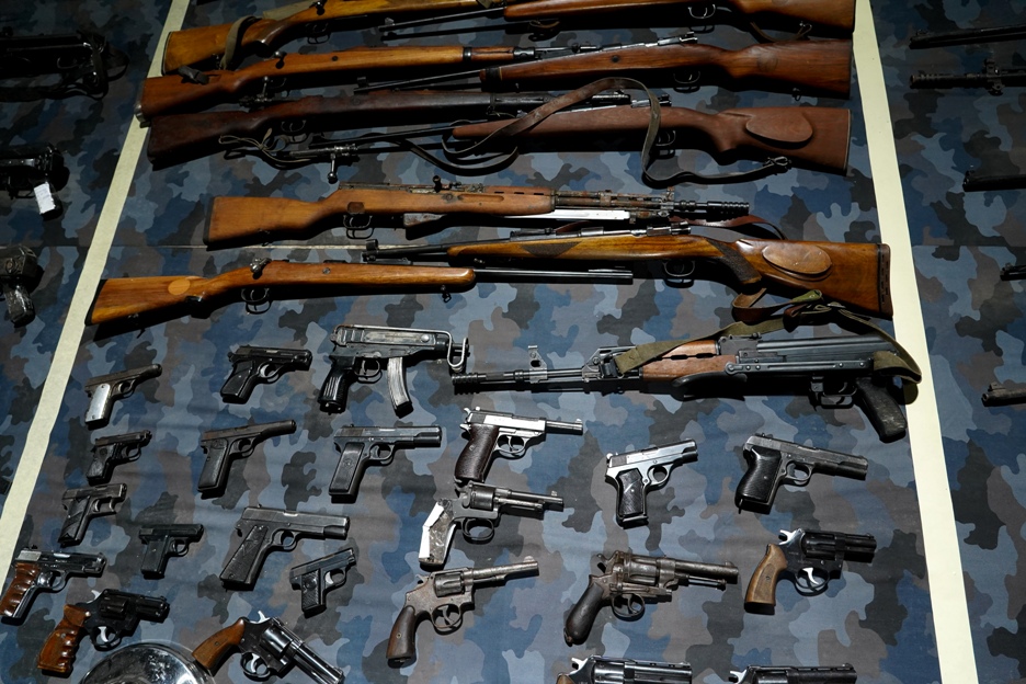 Još danas i sutra predaja oružja bez posledica, građani dosad doneli više od 78.000 komada