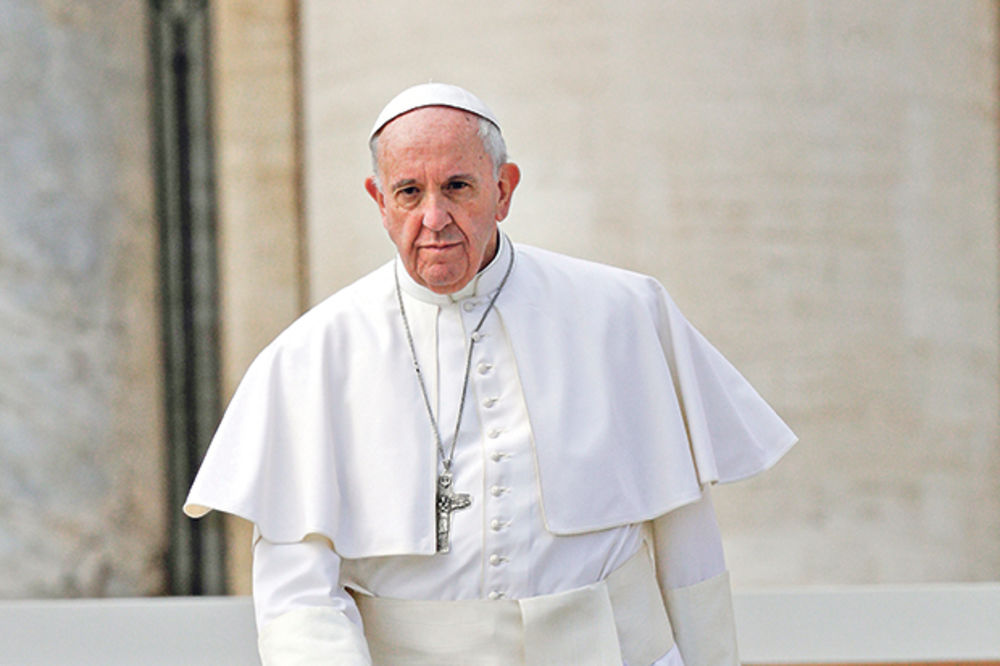 Papa Franja najavio mogućnost da poseti Ukrajinu 