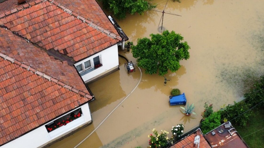 Vanredno u 56 gradova i opština, otklanjaju se posledice poplava