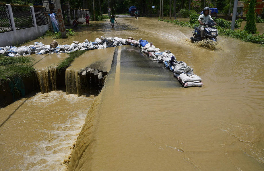 Indija: Najmanje 50 ljudi stradalo od posledica poplava: U Kini se broj žrtava popeo na 26 