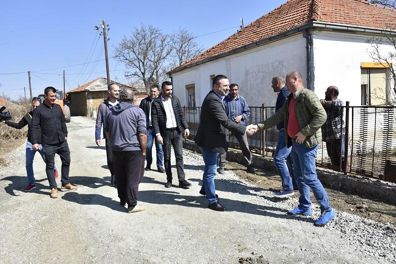 Popović obišao pripremne radove na asfaltiranju ulica u Dobrotinu