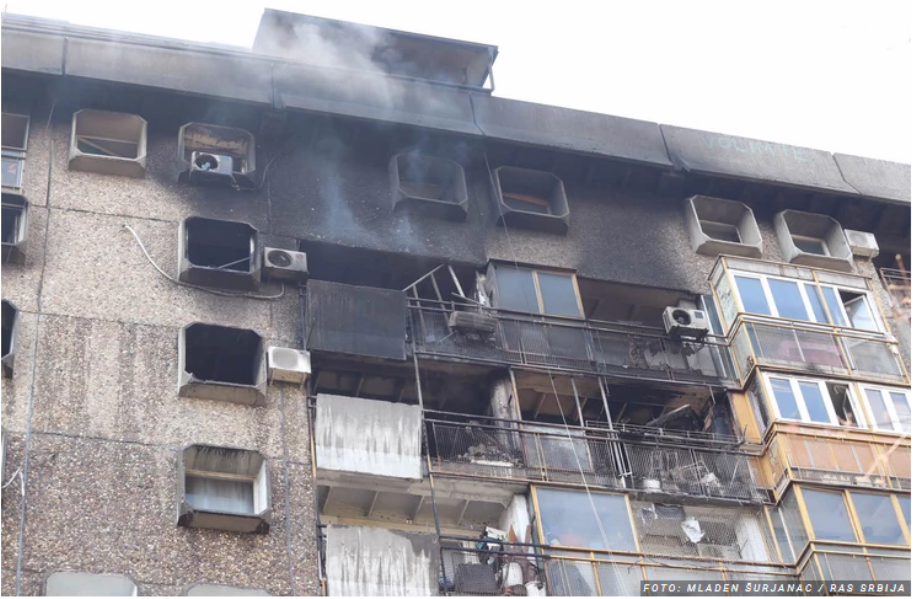 Tragedija na Novom Beogradu – šestoro mrtvih u požaru u stambenoj zgradi