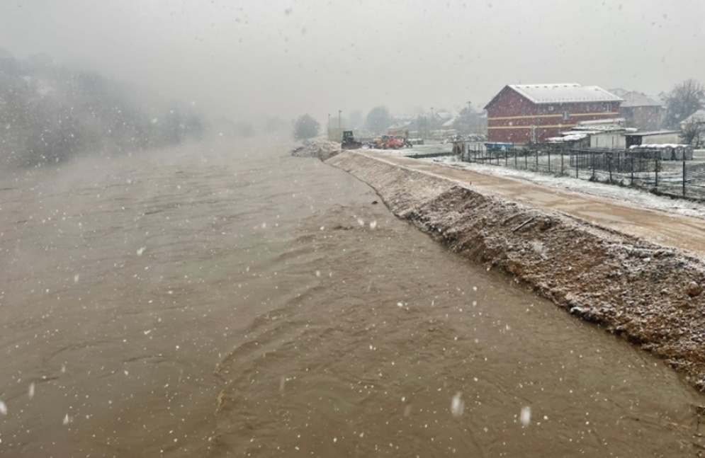 U opštini Prijepolje proglašena vanredna situacija zbog rasta vodostaja Lima