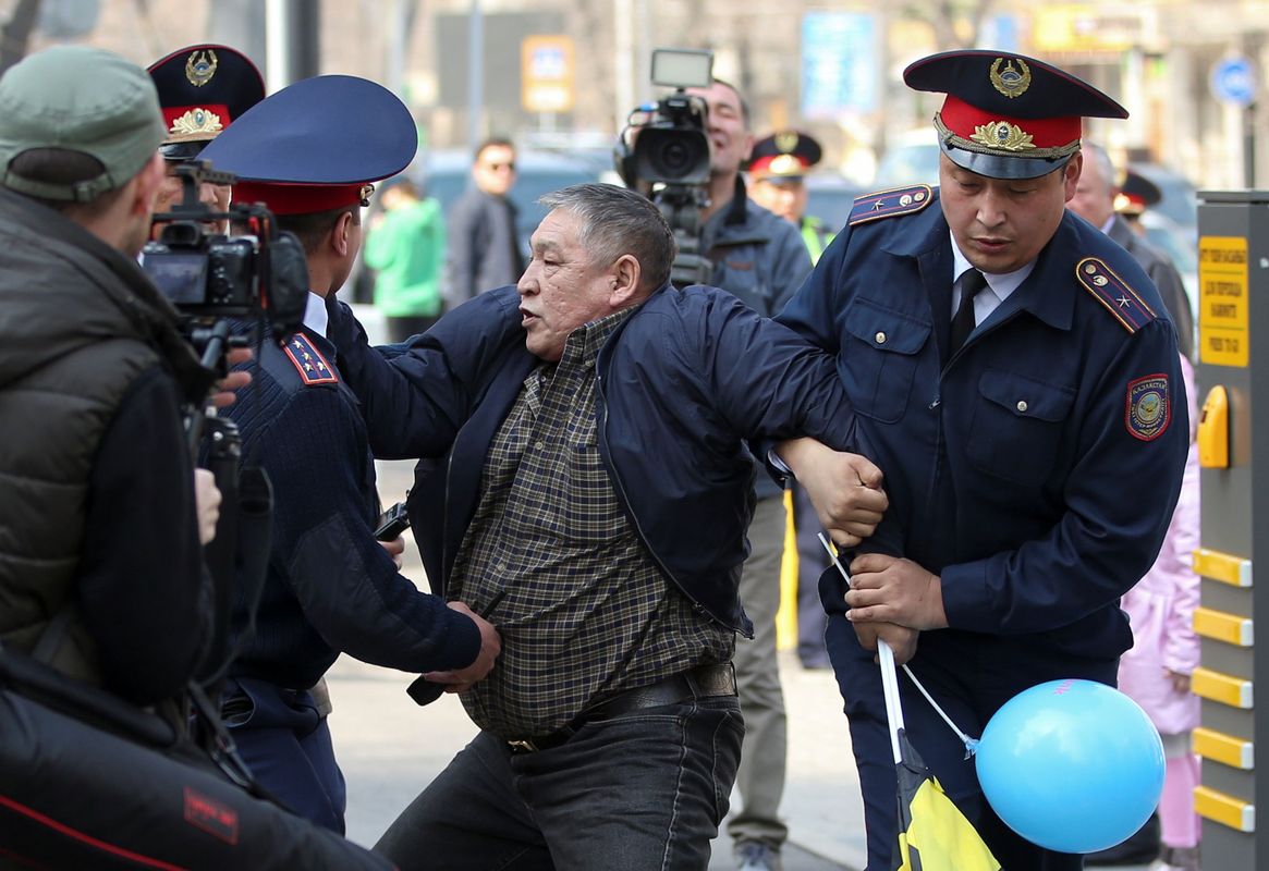 Demonstracije u Kazahstanu, desetine uhapšenih