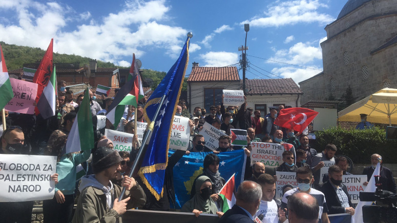 U Prištini protest podrške Izraelu, u Prizrenu iskazana solidarnost sa narodom Palestine