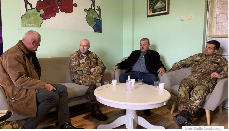 Komandant Kfora zone zapad Andrea Bertazo sastao se sa Milošem Dimitrijevićem