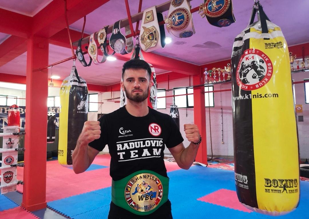 Novak Radulović prvak Mediterana u boksu