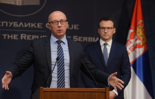 Rakić: Ambasadori zemalja Kvinte nam poručili da prihvatimo nezavisnost Kosova
