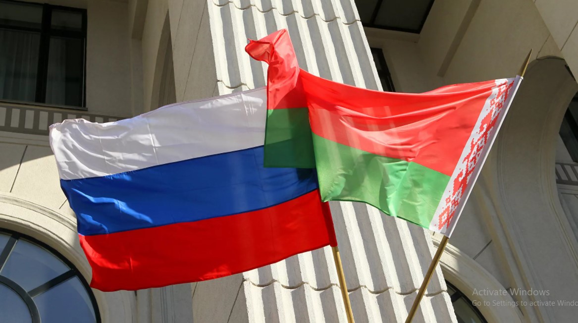 Rojters: EK priprema novi paket sankcija Rusiji i Belorusiji