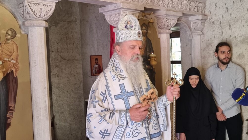 Episkop Teodosije Srbima na Kosovu: Ne napuštajte svetu zemlju, osavite je deci svojoj