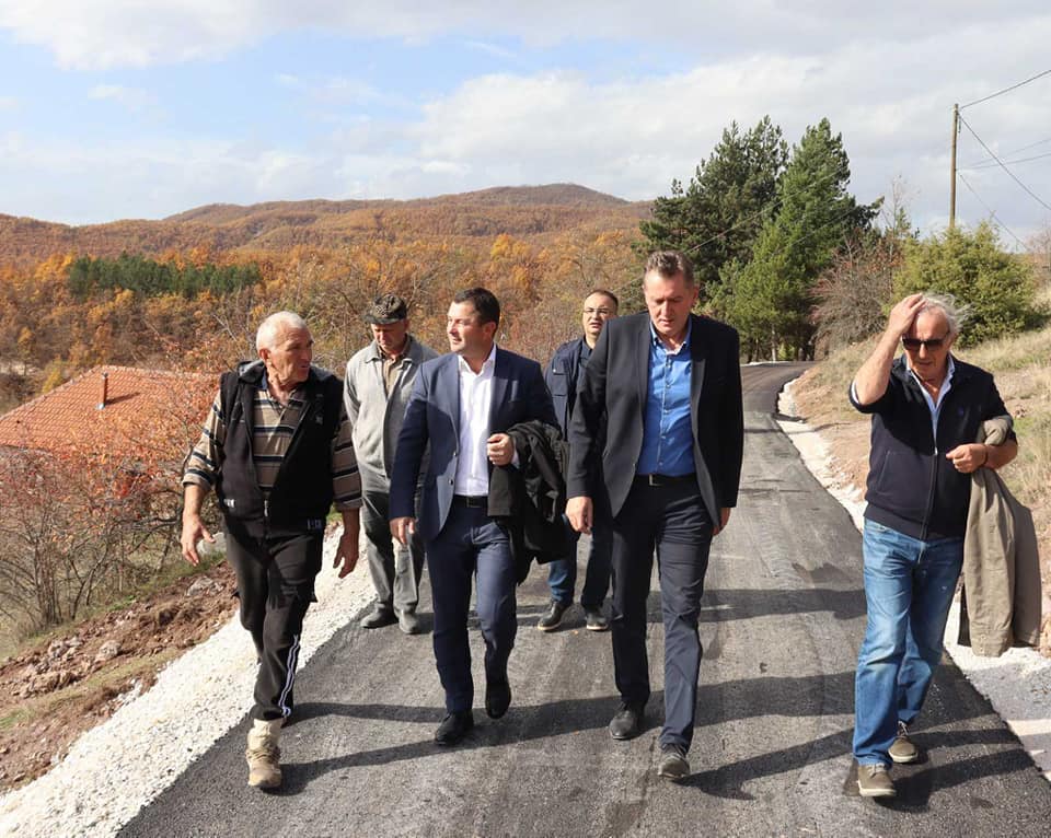 Todić: Izgadnjom putne infrastrukture  težimo ka boljim uslovima za život na selu