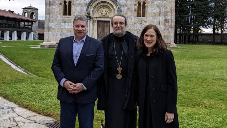 Posetu Zapadnom Balkanu Eskobar počeo obilaskom manastira Visoki Dečani