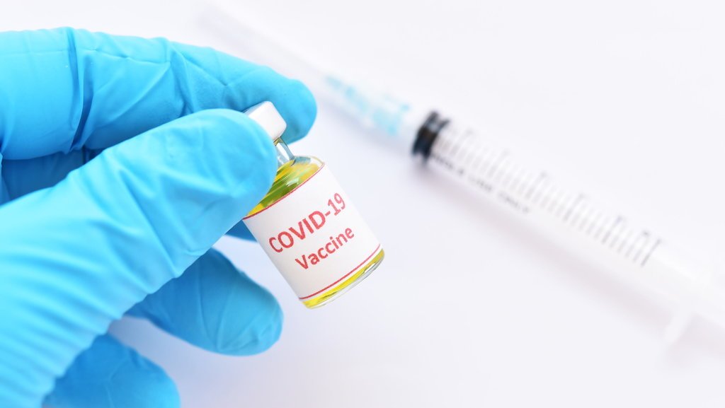 Procena AstraZenak vakcine moguća do kraja januara