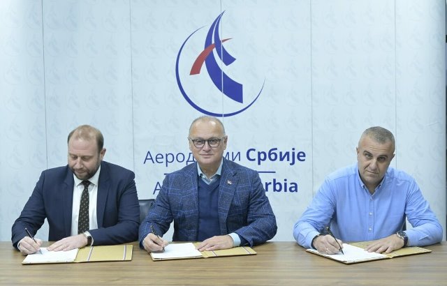 Vesić: Od 1. januara veće plate zaposlenima u “Aerodromima Srbije”
