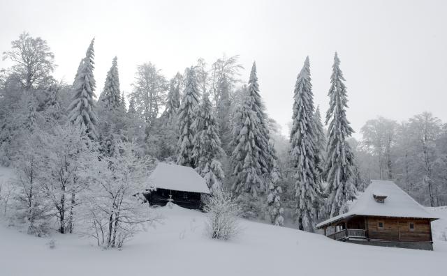 Sneg u nekim delovima Srbije preko pola metra