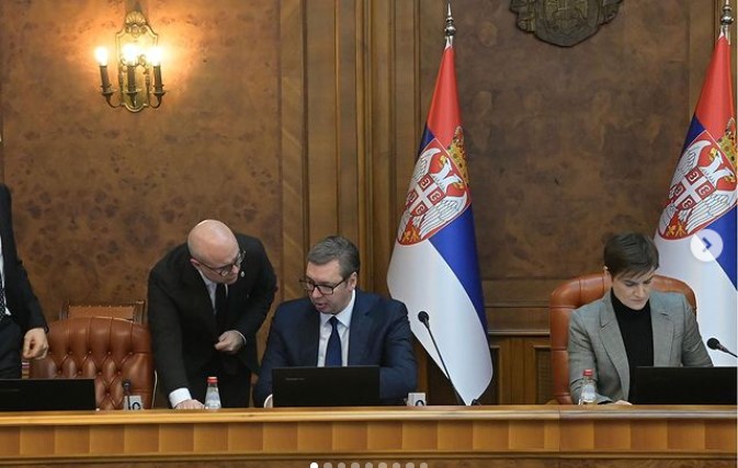 Vučević: Vučić informisao Vladu o razgovorima oko KiM i sastanku s 