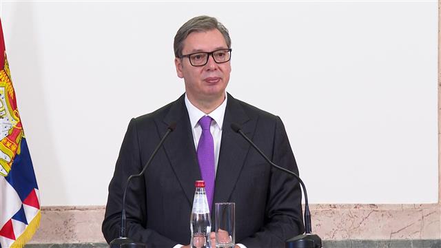 Vučić: Veliki pritisci na Srbiju da uvede sankcije Rusiji