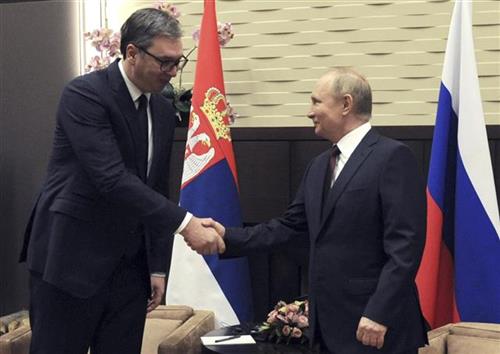 Putinova čestitka Vučiću: Računam na dalji rast konstruktivne saradnje