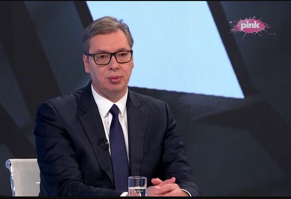 Vučić: Ostavkama Srba dogodile su se gotovo tektonske promene; Kurti nema pravo da oduzima tablice Srbima