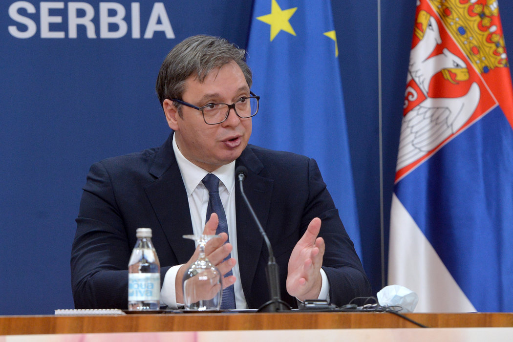 Vučić: Plate i penzije u Srbiji neće biti smanjivane