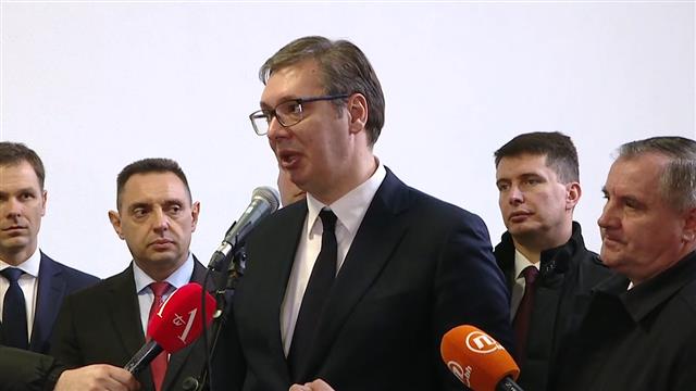 Vučić: Srbija će uskoro prvi put ponuditi dinarske obveznice