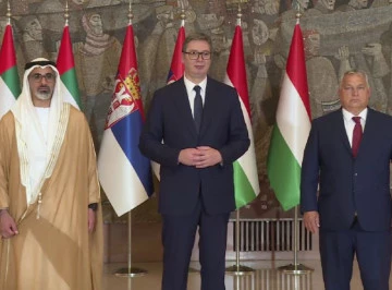 Vučić se sastao sa Orbanom i ličnim izaslanikom predsednika UAE : Zahvalan sam prijateljima iz Mađarske i UAE
